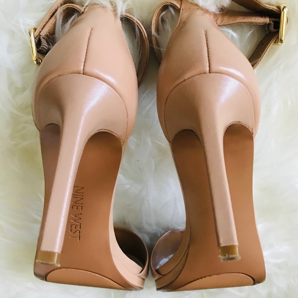 Nine west leather nude strappy heels - Picture 5 of 6